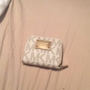 Small Michael Kors wallet